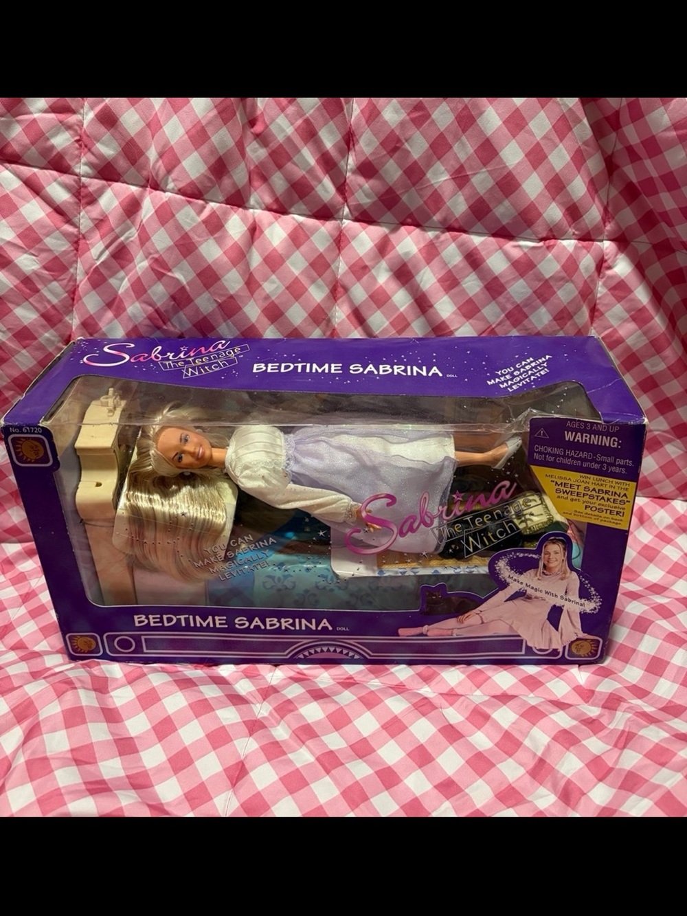 Sabrina the teenage witch Levitating
Bedtime Doll 90s